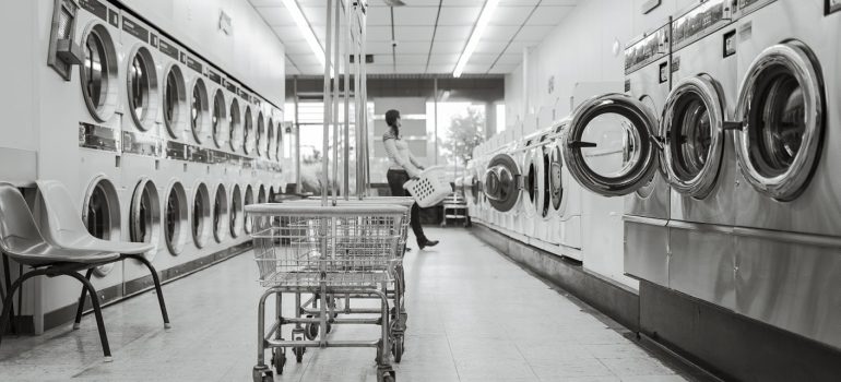 Combien rapporte une laverie automatique ?
