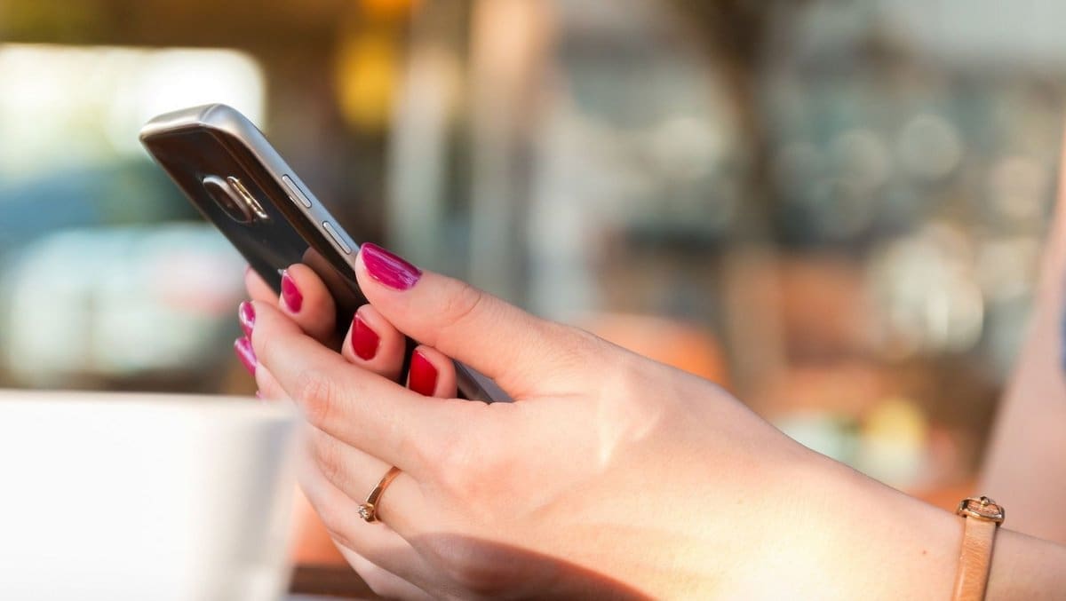 découvrez le forfait mobile idéal qui répond à tous vos besoins ! bénéficiez d'appels illimités, d'un large choix de data et de nombreux avantages exclusifs. comparez nos offres et trouvez le plan parfait qui vous accompagnera au quotidien.