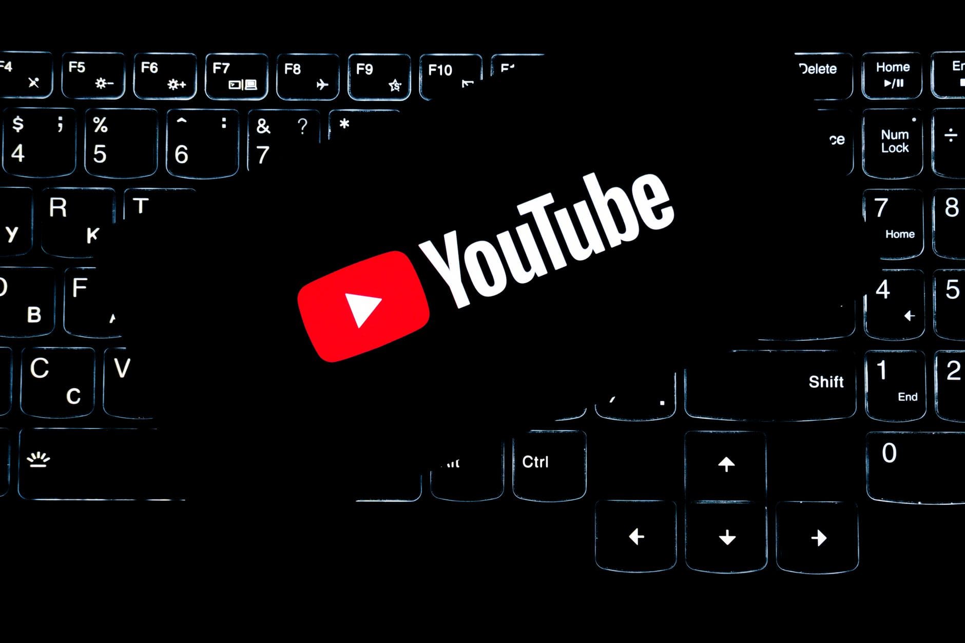 logo YouTube écran