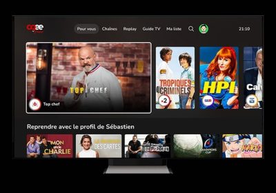 Avec l'application OQEE, profitez de la télévision simultanément sur deux écrans