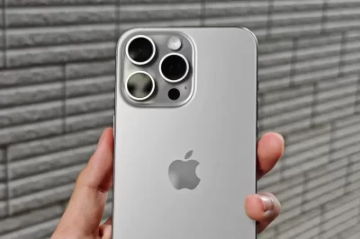 découvrez l'iphone révolutionnaire, un concentré de technologie et d'innovation qui redéfinit notre façon de communiquer. profitez d'un design élégant, de performances inégalées et d'une expérience utilisateur intuitive. plongez dans l'avenir dès aujourd'hui !