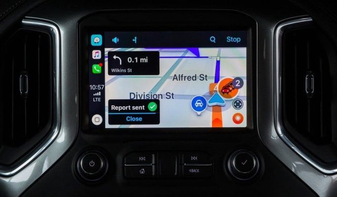 découvrez les fonctionnalités secrètes de waze et carplay pour une navigation plus intuitive et personnalisée. maximisez votre expérience de conduite avec ces astuces inédites.