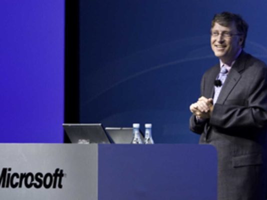 découvrez l'histoire et le parcours des fondateurs de microsoft, bill gates et paul allen, pionniers de l'informatique et de la technologie moderne.