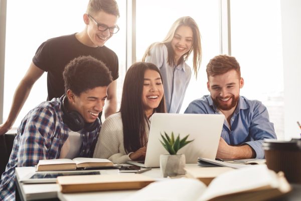 pret-etudiant-les-avantages-offerts