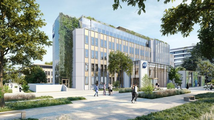 Façade d'une agence Banque Populaire Val de France en Île-de-France