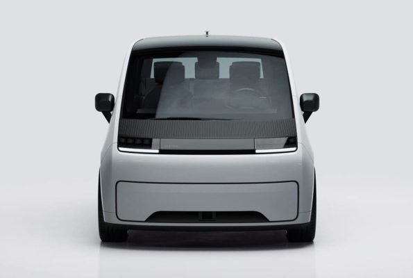 tesla-et-noir-levolution-electrifiante